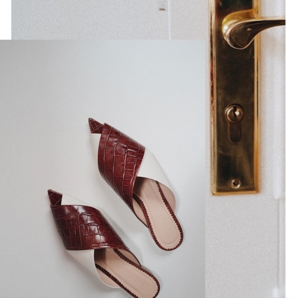 Inch2 sigma mules pointed toe flats - Picture 2 of 7